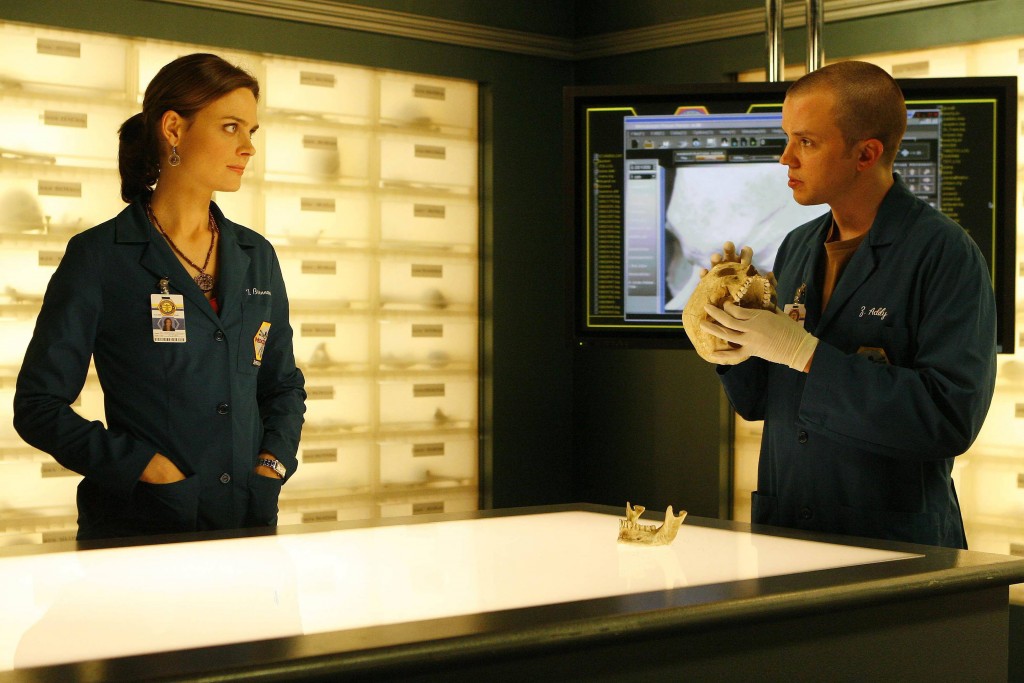 Temperance Brennan (Emily Deschanel) et Zack Addy (Eric Millegan)