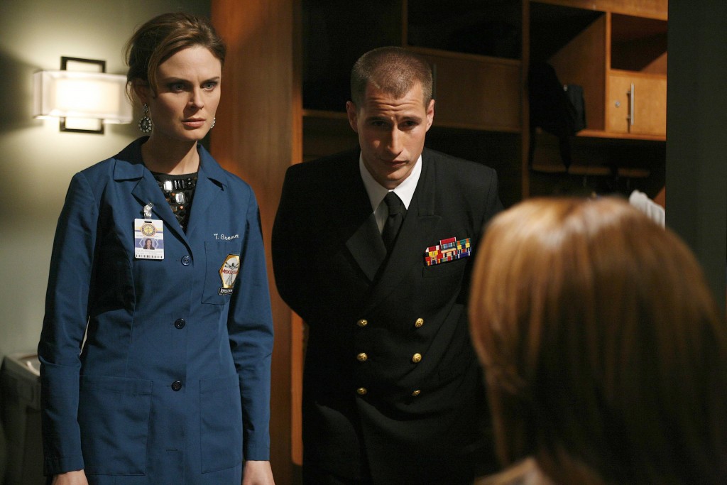 Temperance Brennan (Emily Deschanel) et Jared Booth (Brendan Fehr)