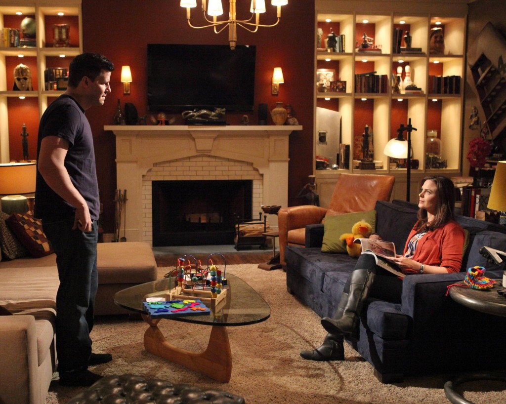 Seeley Booth (David Boreanaz) et Temperance Brennan (Emily Deschanel) dans leur salon